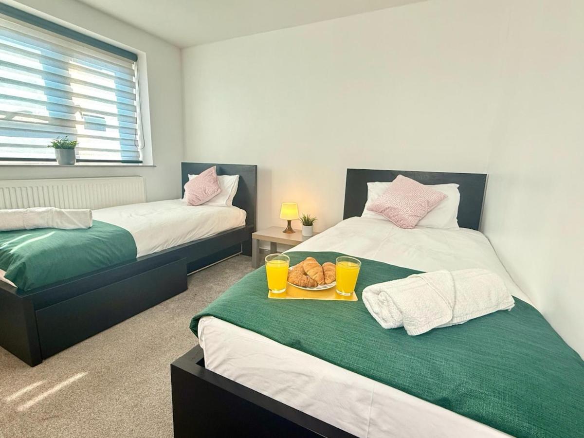 Horizon House, Stunning 2-Bedroom Flat 1, Parking, Netflix, Oxford Exterior foto