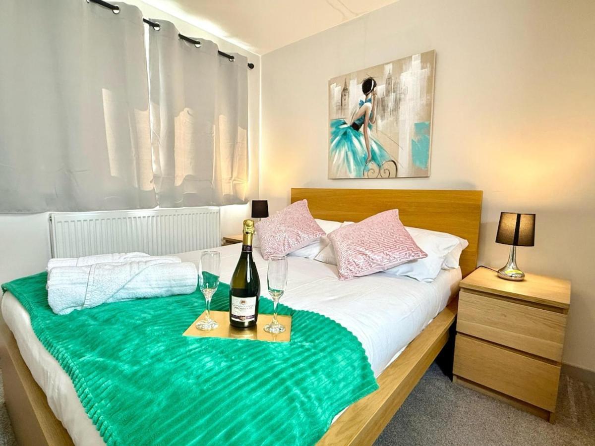 Horizon House, Stunning 2-Bedroom Flat 1, Parking, Netflix, Oxford Exterior foto